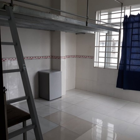 Phòng trọ cho thuê phòng có gác có cửa sổ mát mẽ, Giá từ 1,8tr đến 2tr, 18m2