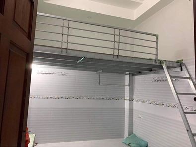 Phòng trọ tại Bình Trưng Đông Quận 2 trên đường Nguyễn Duy Trinh, Phòng có gác có máy lạnh, 23m2