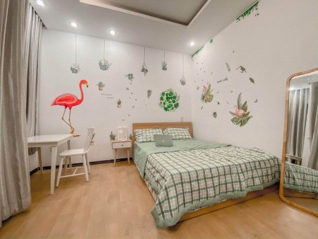 Phòng mới như hình, giờ giấc tự do, không chung chủ, full nội thất, có ban công, FREE xe, FREE giặt sấy, wifi từng phòng, 28m2