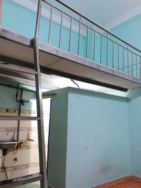 Phòng trọ cho thuê gần Cao Đẳng Công Thương, Giá 1tr8, phòng trống vào ở liền, 18m2