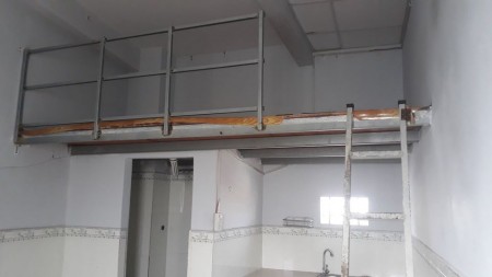 Phòng trọ giá chỉ từ 1tr8, free wifi, có toilet riêng, gác lững rộng rãi, 18m2