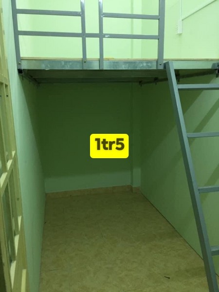 Phòng trọ giá sinh viên có gác lững, sạch sẽ giờ tự do, không chung chủ, 17m2