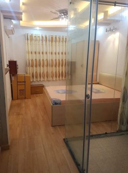 Phòng trọ cho thuê ngay trung tâm Quận 1, Chỉ còn vài phòng siêu đẹp giá sinh viên nhé, 28m2