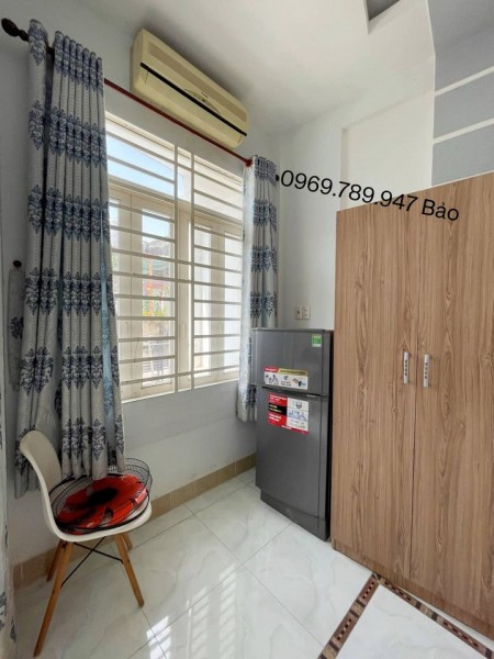 Cho thuê phòng tại Phú Nhuận, Nội thất cơ bản, giờ tự do, wc riêng, 26m2