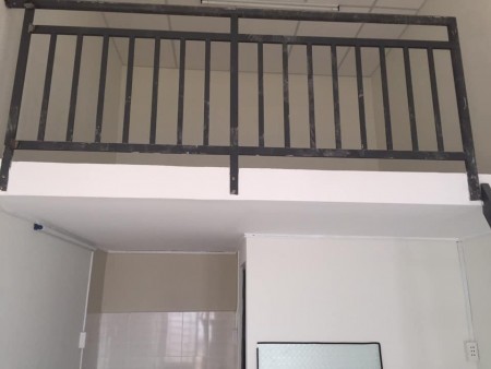 Phòng trọ mới xây sạch sẽ, có gác lững rộng rãi tại Huỳnh Tấn Phát Quận 7, 25m2