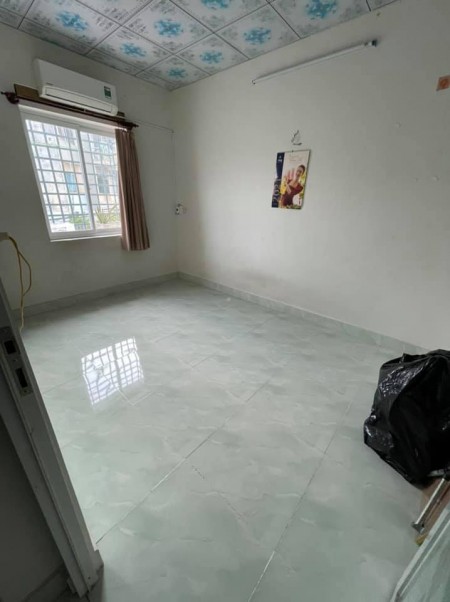 Cho thuê phòng trọ tại Phú Nhuận, giờ giấc tự do, riêng tư, an ninh tốt ( chốt dân phòng sát bên), 25m2