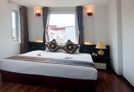 Cho thuê phòng trọ studio tại mặt phố đi bộ-52 Mã Mây-Hoàn Kiếm,, 28m2
