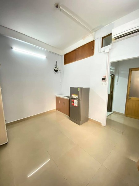 Cho thuê phòng trọ giá hot nhất Quận 10, full nội thất, đường xá rộng rãi thuận tiện, 28m2