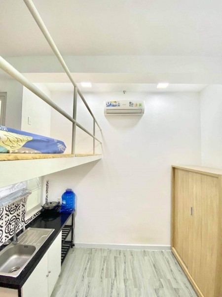 Cho thuê phòng trọ có gác tại Bình Thạnh, phòng trang bị full nội thất, có cửa sổ thoáng, 25m2