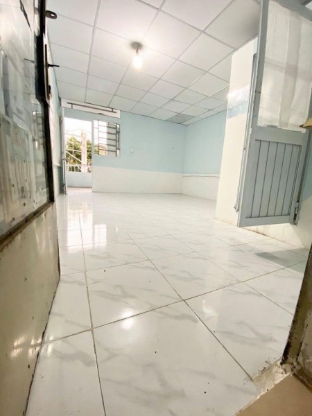 Cho thuê phòng trọ tại quận Gò Vấp, sát bên đại học Mở, Công Nghiệp, giờ giấc tự do, không chung chủ, 30m2