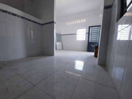 Cho thuê phòng trọ mới 100%, mỗi phòng có wc, với kệ bếp, bồn rửa chén riêng, 25m2