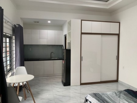 Cho thuê phòng trọ siêu đẹp ngay trung tâm Bình Thạnh, giờ giấc tự do, xe có bảo vệ 24/24, 25m2