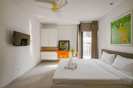 Cho thuê phòng trọ full nội thất, có ban công tại quận 1, trang bị đầy đủ nội thất, 28m2