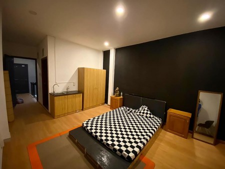 Cho thuê phòng full nội thất, nhà wc khép kín từng phòng máy lạnh, tủ lạnh,tủ quần áo, nước, 28m2