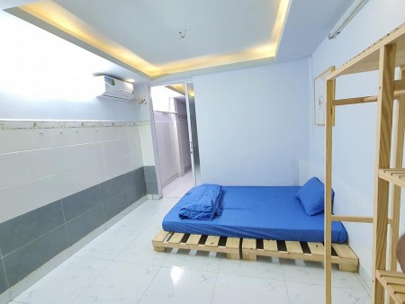 Cho thuê phòng trọ ngay trung tâm thành phố, full nội thất: Nệm, tủ lạnh, máy giặt, máy lạnh, tủ đồ, 25m2