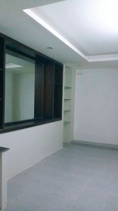 Phòng trọ cho thuê tại Tân Bình, giành cho học sinh, sinh viên, có thang máy, không chung chủ, 28m2