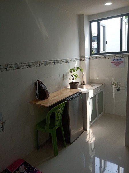 Cho thuê phòng trọ tại Gò Vấp, phòng giặt miễn phí, có máy giặt chung, có bếp( nấu ăn tự do), 28m2