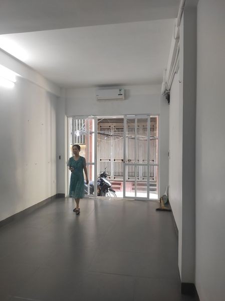 Phòng trọ đẹp mới tinh xem là ưng ngay tại Ngõ 82 Yên Lãng, Đống Đa, 25m2