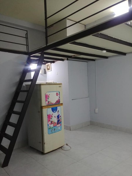 Cho thuê phòng trọ tại Chu Văn An, Phường 12, Bình Thạnh, Phòng rộng rãi có gác, có bãi xe an toàn, 28m2