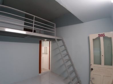 Phòng trọ mặt tiền đường Tô Hiến Thành trung tâm Quận 10, Rộng 18m2, giá bao rẻ chỉ 3tr5/tháng, 18m2