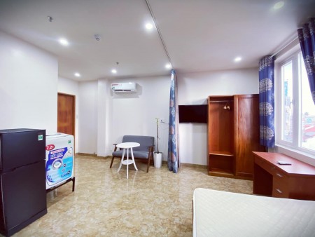 Cho thuê căn hộ studio 38m2 rộng rãi ở được 3 đến 4 bạn, full nội thất từ a đến z, 38m2