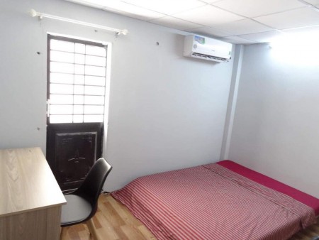 Phòng trọ tại Nguyễn Xí, Bình Thạnh. Diện tích dưới 25m2, gác 25m2, full nội thất, 25m2