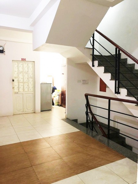 Giá: 3,5triệu/tháng có máy lạnh, khu an ninh. Địa chỉ: số 2 đường 6C KDC Trung Sơn, 18m2
