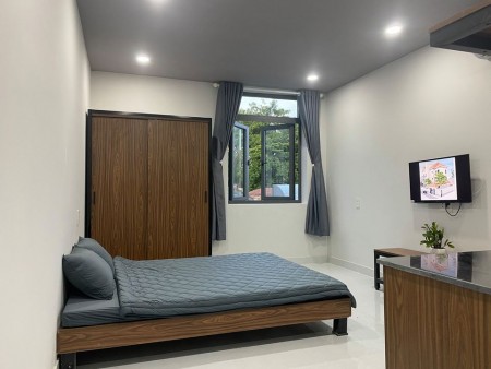 Phòng trọ cao cấp, đủ tiện nghi nội thất sang trọng tại 28A Hoàng Kế Viêm, phường 12, Tân Bình, 27m2