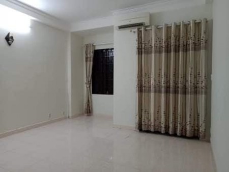 Cho thuê phòng trọ cao cấp giá 3tr7/tháng trên đường Cộng Hòa Tân Bình, khu an ninh, 27m2