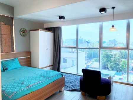 Cho thuê căn hộ full nội thất cửa sổ lớn đầu đường Lâm Văn Bền quận 7, 30m2