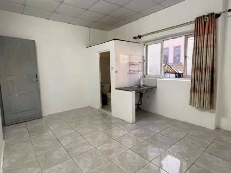 Cho thuê phòng trọ rộng 18m2, có gác, nhà có thang máy 622/14 Cộng Hòa Phường 13 Quận Tân Bình, 18m2