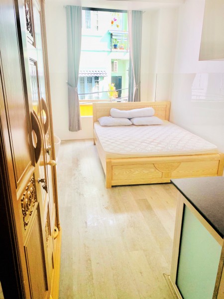 Cho thuê căn hộ 25m2 đường Tôn Thất Thuyết Quận 4 gần cầu Tân Thuận giá 4.6 triệu, 25m2