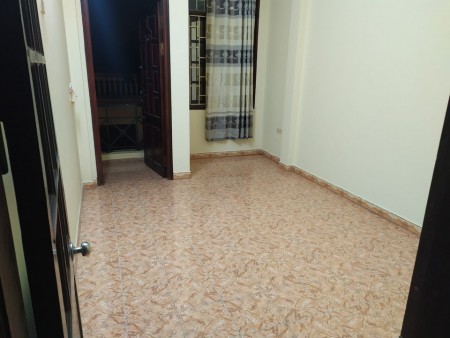 Cho thuê phòng trọ rộng từ 20m2 đến 25m2 giá phòng chỉ 2tr5/tháng tại ngõ 1 Bùi Xương Trạch, 25m2