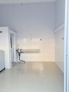 Cho thuê phòng mới xây chỉ 2tr/tháng có ban công thoáng mát tại 860/5 Huỳnh Tấn Phát Quận 7, 11m2