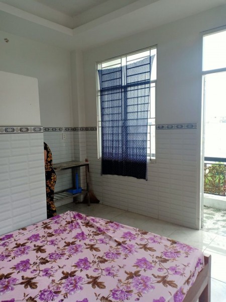 Phòng trọ tại Cống Lỡ, Tân Bình, Diện tích 25m2 - 30m2, Giá từ 2,7tr- 3,6tr, cô chủ dễ thương, 25m2