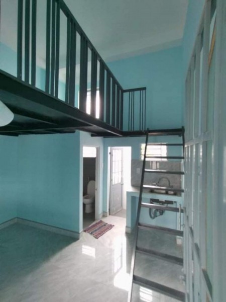 Phòng rộng rãi, thoáng mát. Giá 1tr8 dịch giảm còn 1tr5 hết dịch giá bình thường ạ, 25m2