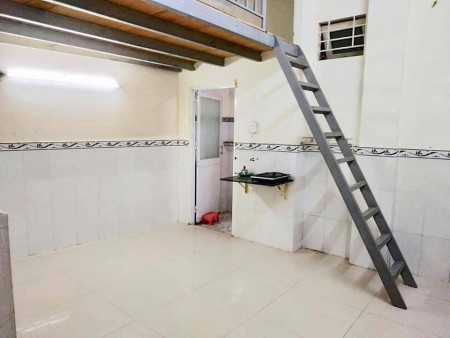 Phòng trọ tại đ/c 96/1A, Đường số 7, P.3, Q. Gò Vấp. Giá thuê từ: 2tr5 đến 2tr8, 25m2