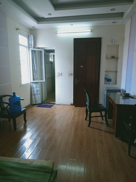 Chính chủ cho thuê phòng trọ tại số 2B ngõ 23 Giang Văn minh, rộng đến 40m2, giá chỉ 2tr7/tháng, 40m2
