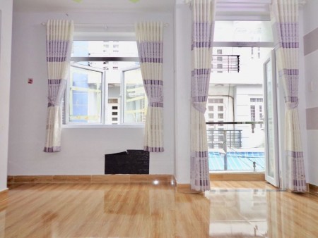 Phòng trọ 3tr5/tháng, 28m2, có ban công cửa sổ tại 230/12/10 Phan Huy Ích, P.12, GV, 28m2
