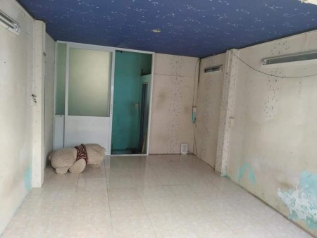 Mình còn dư 1 phòng trong nhà nguyên căn giá 1tr5 ở được 2 ngại 18/16 Rạch Bùng Binh, P10, Q3, 20m2