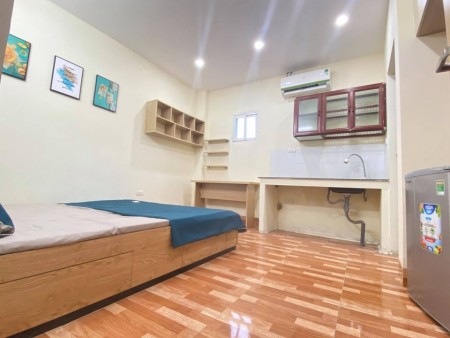 Phòng trọ giá rẻ tại Yên Hoà diện tích 22m2 có thể chuyển vào ở ngay, full nội thất, 22m2