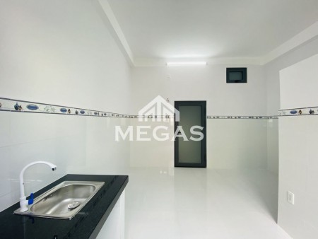 Trống 1 phòng ngay Huỳnh Thiện Lộc - Luỹ Bán Bích quận Tân Phú. Giá 3tr7/tháng, 25m2