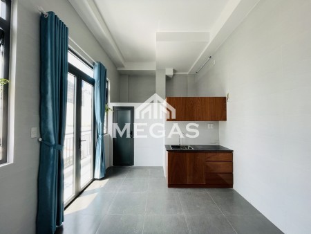 Phòng trọ mới đầy đủ nội thất có gác có ban công tại 15 Đường Cầu Xéo, Tân Phú, 23m2