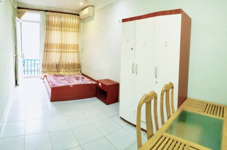 Phòng trọ còn chỉ 1 phòng tại 53 Vũ Trọng Phụng phòng mới, sạch sẽ có ban công giá 3xx tr/tháng, 22m2