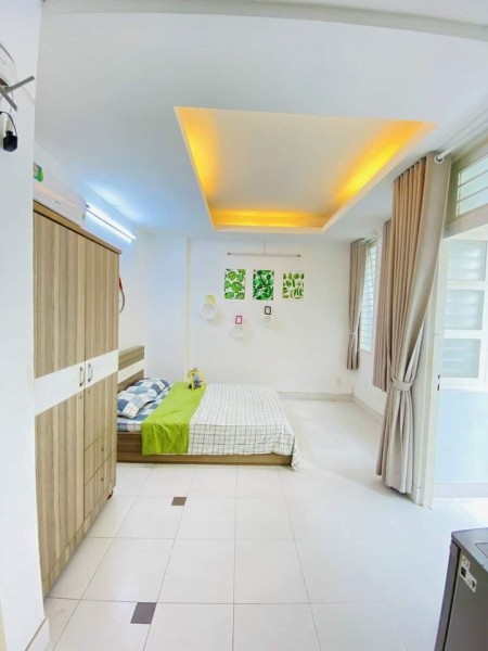 Cho thuê phòng trọ cao cấp có ban công hơn 30m2 có đầy đủ tiện nghi nội thất. Lh 0931.557338, 30m2