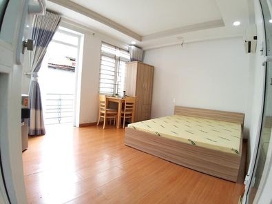 Cho thuê phòng trọ tại 10 Huỳnh Tịnh Của, P19, Bình Thạnh gần chợ Thị Nghè, có ban công, 26m2