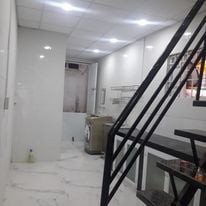 Cho thuê phòng trung tâm Quận 3 giá sinh viên. Giá phòng: 2,5tr - 2tr8, phòng lớn 4,5tr, 20m2
