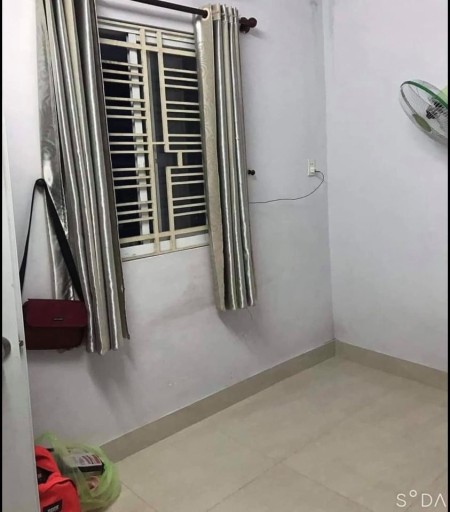 Cho 1 NỮ thuê phòng trong nhà nguyên căn tại Thích Quảng Đức, Phú Nhuận giá 2tr6/tháng, 22m2
