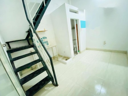 Cho Thuê Phòng Trọ khu vực đường Lâm Văn Bền, Quận 7. Phòng 12m2 giá 2tr2/tháng, 13m2
