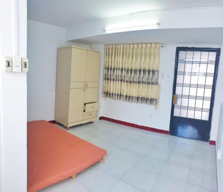 Mình còn trống 1 phòng ở địa chỉ: 42 Trần Huy Liệu, Phú Nhuận. Liên hệ 0901237786 để xem phòng nhé, 24m2